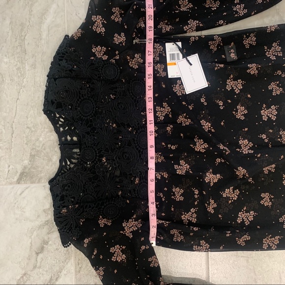1. State - Floral Top - NWT - Picture 11 of 15